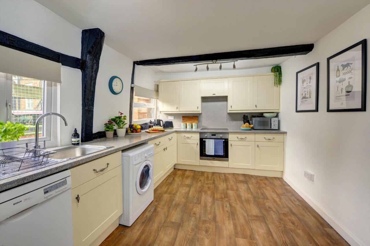 Loft Cottage By Spa Town Property - 2 Bed Tudor Retreat Near To Stratford-Upon-Avon, Warwick & Solihull Bagian luar foto