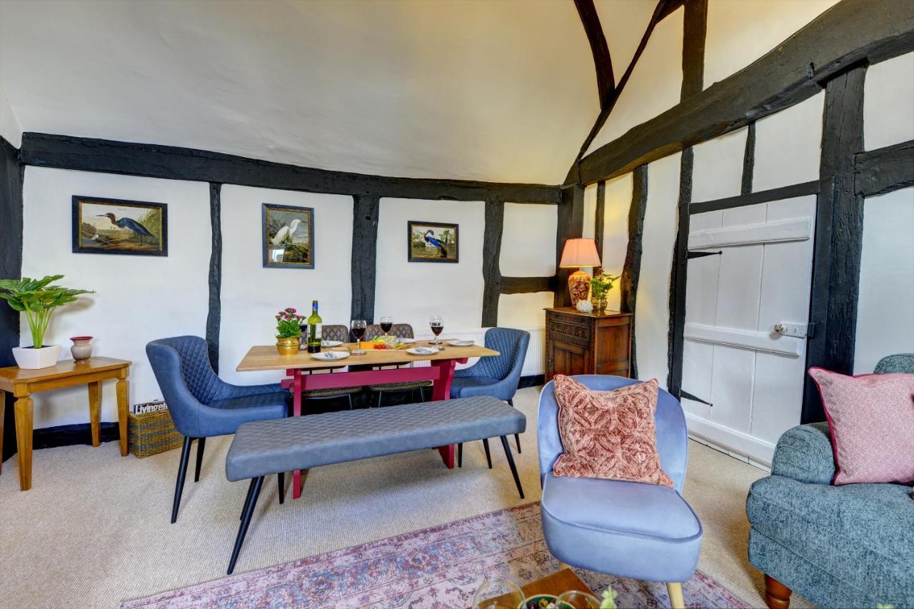 Loft Cottage By Spa Town Property - 2 Bed Tudor Retreat Near To Stratford-Upon-Avon, Warwick & Solihull Bagian luar foto