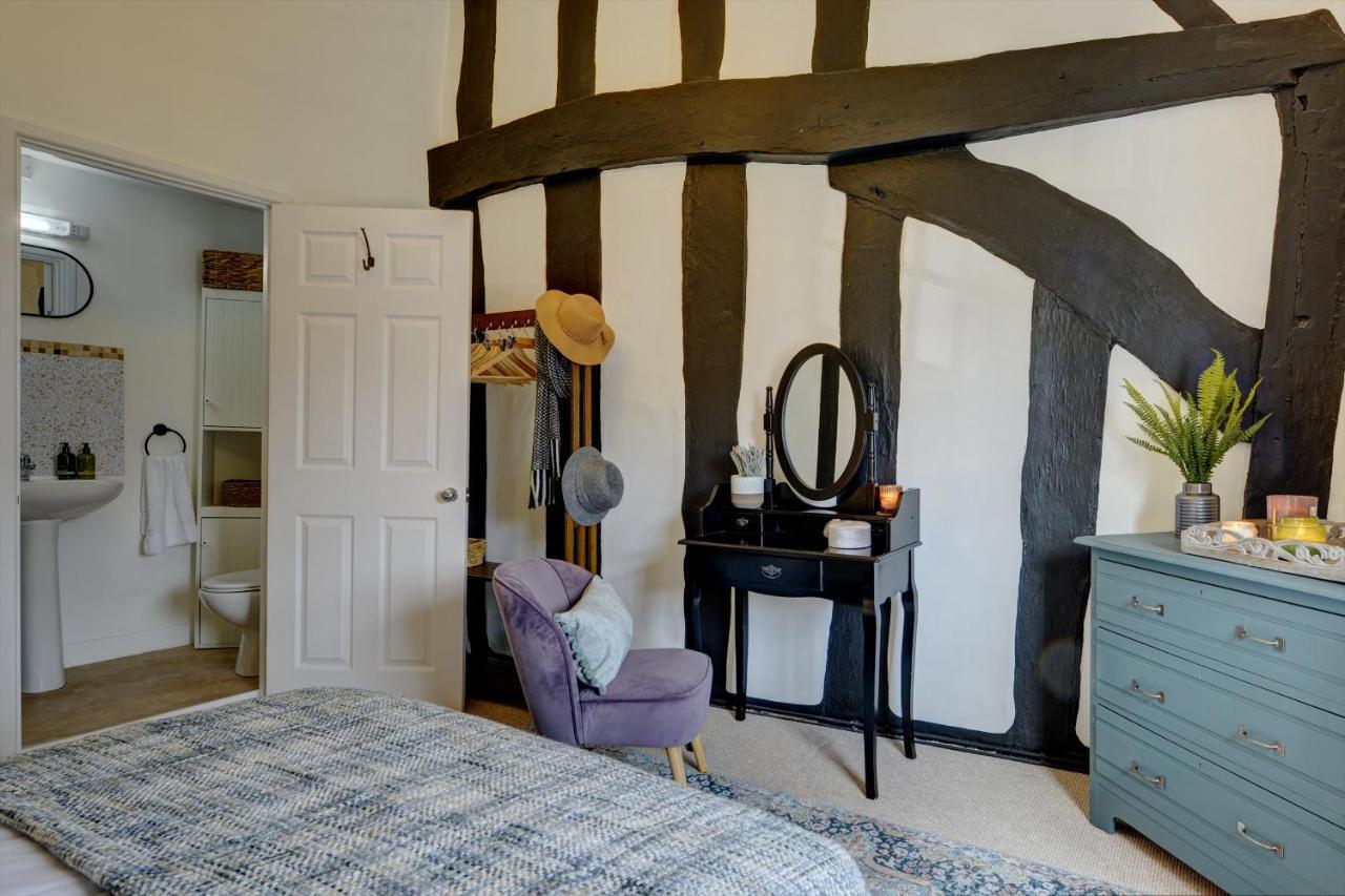 Loft Cottage By Spa Town Property - 2 Bed Tudor Retreat Near To Stratford-Upon-Avon, Warwick & Solihull Bagian luar foto